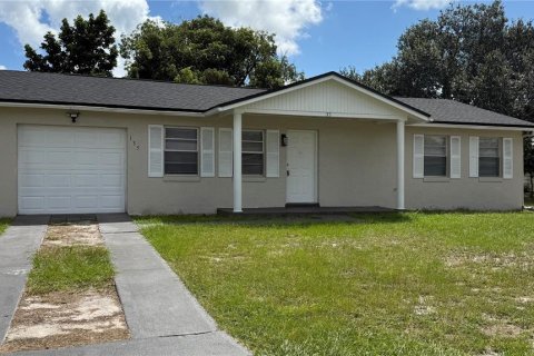 House in Kissimmee, Florida 2 bedrooms, 92.9 sq.m. № 2429353 - photo 3