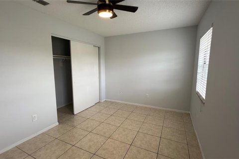 House in Kissimmee, Florida 2 bedrooms, 92.9 sq.m. № 2429353 - photo 25
