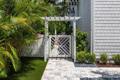 Villa ou maison à vendre à Sarasota, Floride: 4 chambres, 338.81 m2 № 2330419 - photo 16