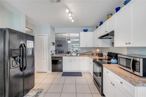 Casa en venta en New Smyrna Beach, Florida, 3 dormitorios, 164.81 m2 № 1817258 - foto 15