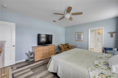 Casa en venta en New Smyrna Beach, Florida, 3 dormitorios, 164.81 m2 № 1817258 - foto 30