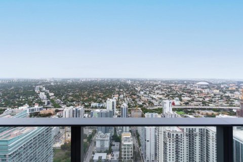 Copropriété à vendre à Miami, Floride: 2 chambres, 116.03 m2 № 1976671 - photo 2