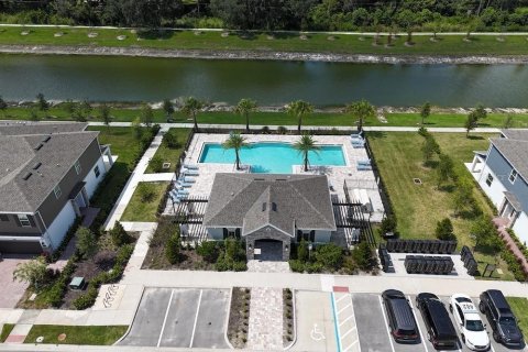 Townhouse in Orlando, Florida 3 bedrooms, 137.87 sq.m. № 2400273 - photo 15