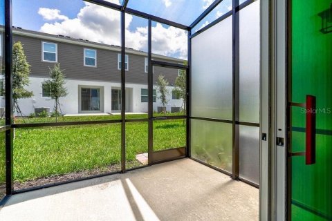 Townhouse in Orlando, Florida 3 bedrooms, 137.87 sq.m. № 2400273 - photo 14