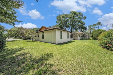 Casa en venta en Temple Terrace, Florida, 4 dormitorios, 185.34 m2 № 1804936 - foto 26