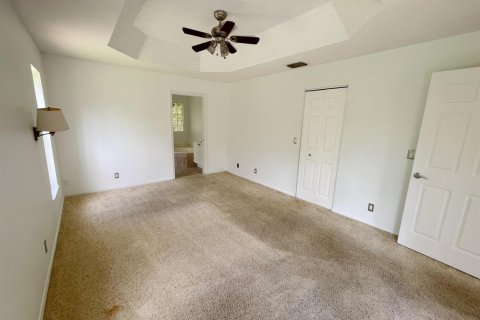House in Riviera Beach, Florida 3 bedrooms, 146.79 sq.m. № 2086467 - photo 13