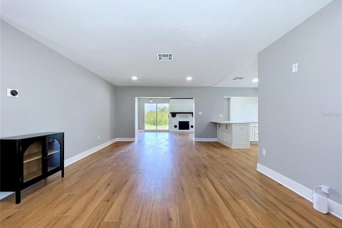 Villa ou maison à vendre à Palm Harbor, Floride: 2 chambres, 129.69 m2 № 2109718 - photo 7