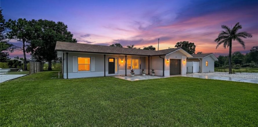 Villa ou maison à Palm Harbor, Floride 2 chambres, 129.69 m2 № 2109718