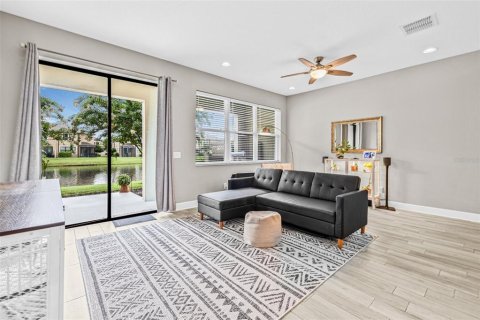 Townhouse in Tampa, Florida 3 bedrooms, 157.93 sq.m. № 1819019 - photo 14