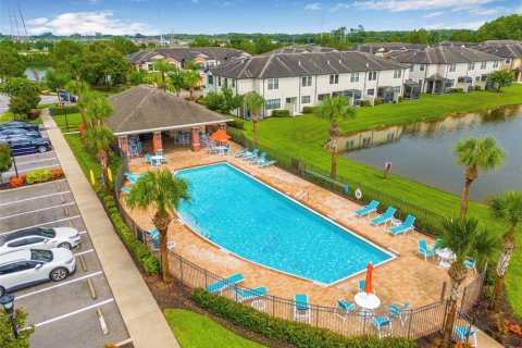 Townhouse in Tampa, Florida 3 bedrooms, 157.93 sq.m. № 1819019 - photo 25