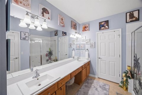 Townhouse in Riverview, Florida 3 bedrooms, 157.93 sq.m. № 2134487 - photo 21