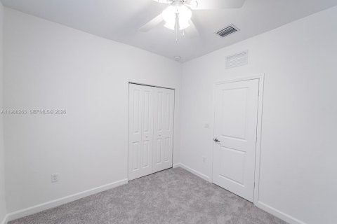 Touwnhouse à vendre à Homestead, Floride: 3 chambres, 129.41 m2 № 2255107 - photo 14