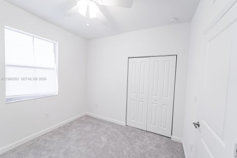 Touwnhouse à vendre à Homestead, Floride: 3 chambres, 129.41 m2 № 2255107 - photo 15