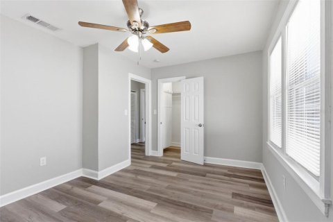 Villa ou maison à louer à Gulfport, Floride: 3 chambres, 134.99 m2 № 2112000 - photo 19