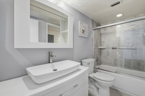 Condominio en venta en Delray Beach, Florida, 2 dormitorios, 114.27 m2 № 2078764 - foto 18