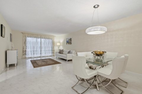Condominio en venta en Delray Beach, Florida, 2 dormitorios, 114.27 m2 № 2078764 - foto 6