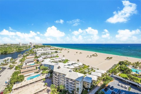 Condo in Fort Lauderdale, Florida, 3 bedrooms  № 2018359 - photo 4