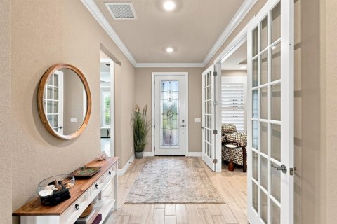 House in Port St. Lucie, Florida 3 bedrooms, 231.14 sq.m. № 2350438 - photo 4