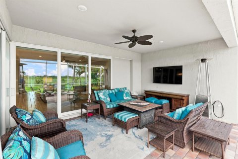 House in Port St. Lucie, Florida 3 bedrooms, 231.14 sq.m. № 2350438 - photo 29