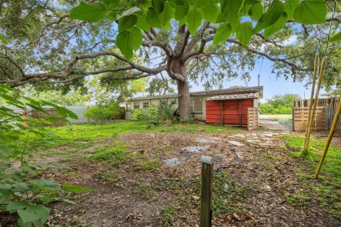 House in Saint Petersburg, Florida 3 bedrooms, 95.88 sq.m. № 1848222 - photo 24