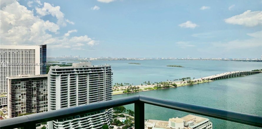 Condo à Miami, Floride, 2 chambres  № 1955268