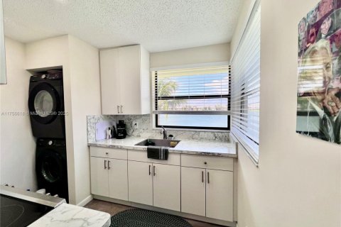 Condo in Homestead, Florida, 1 bedroom  № 1862776 - photo 15