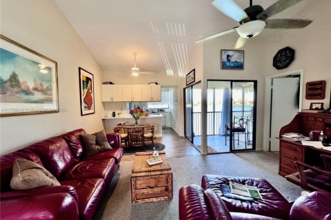 Condo in Homestead, Florida, 1 bedroom  № 1862776 - photo 2