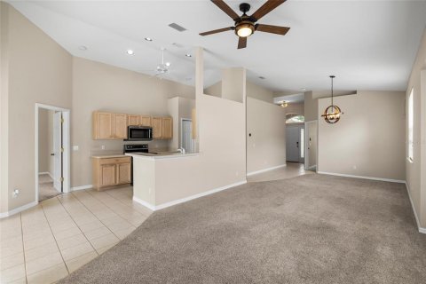 Villa ou maison à vendre à North Port, Floride: 3 chambres, 142.23 m2 № 2389216 - photo 13