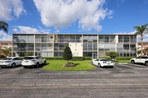 Condo in Boca Raton, Florida, 1 bedroom  № 1874692 - photo 15