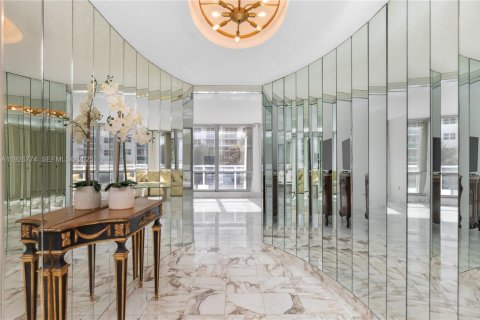 Купить кондоминиум в Холливуд, Флорида 2 спальни, 173.54м2, № 1986160 - фото 14