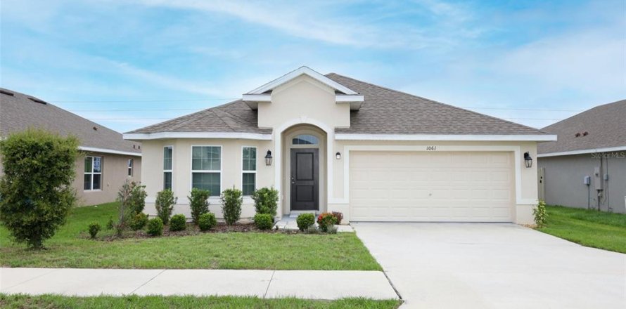 Villa ou maison à Davenport, Floride 3 chambres, 141.3 m2 № 1912336