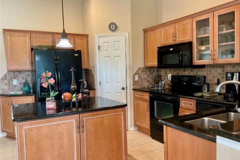 House in Summerfield, Florida 3 bedrooms, 188.68 sq.m. № 1901876 - photo 22