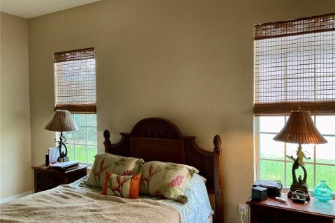 House in Summerfield, Florida 3 bedrooms, 188.68 sq.m. № 1901876 - photo 16