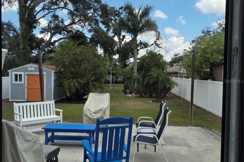 House in Pinellas Park, Florida 3 bedrooms, 170.2 sq.m. № 2116691 - photo 26