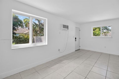 Apartment in Miami, Florida 2 bedrooms, 69.68 sq.m. № 1965789 - photo 3