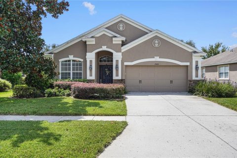Casa en venta en Land O' Lakes, Florida, 4 dormitorios, 179.3 m2 № 2330131 - foto 2