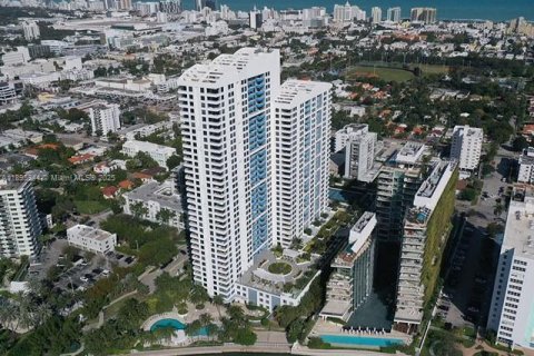 Снять в аренду кондоминиум в Майами-Бич, Флорида 2 спальни, 117.24м2, № 1948124 - фото 14