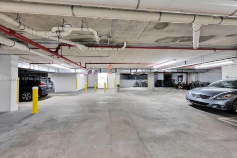 Condominio en venta en Miami, Florida, 2 dormitorios, 202.71 m2 № 2153283 - foto 27