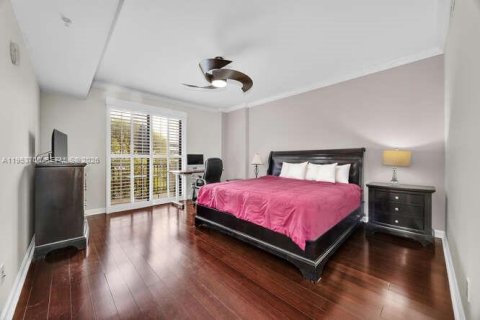 Condominio en venta en Miami, Florida, 2 dormitorios, 202.71 m2 № 2153283 - foto 9