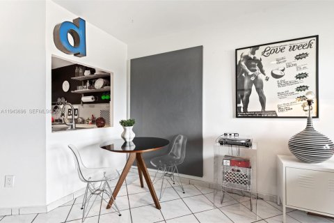 Купить кондоминиум в Майами, Флорида 1 комната, 69.31м2, № 2002329 - фото 13