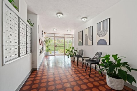Купить кондоминиум в Майами, Флорида 1 комната, 69.31м2, № 2002329 - фото 4