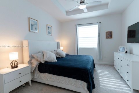 Снять в аренду таунхаус в Хомстед, Флорида 3 спальни, 157.47м2, № 2055677 - фото 16