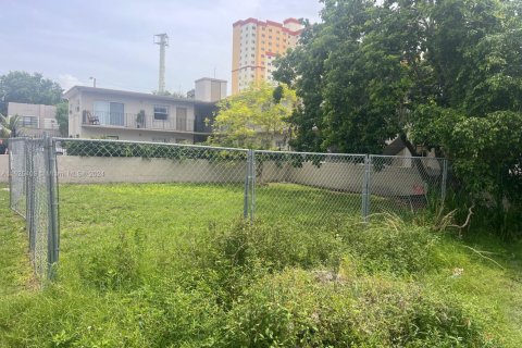 Land in Miami, Florida № 1864371 - photo 8
