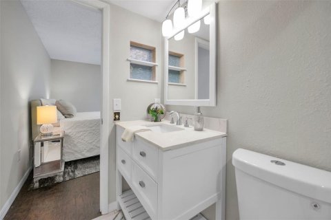 Condo in Clearwater, Florida, 2 bedrooms  № 1641005 - photo 28