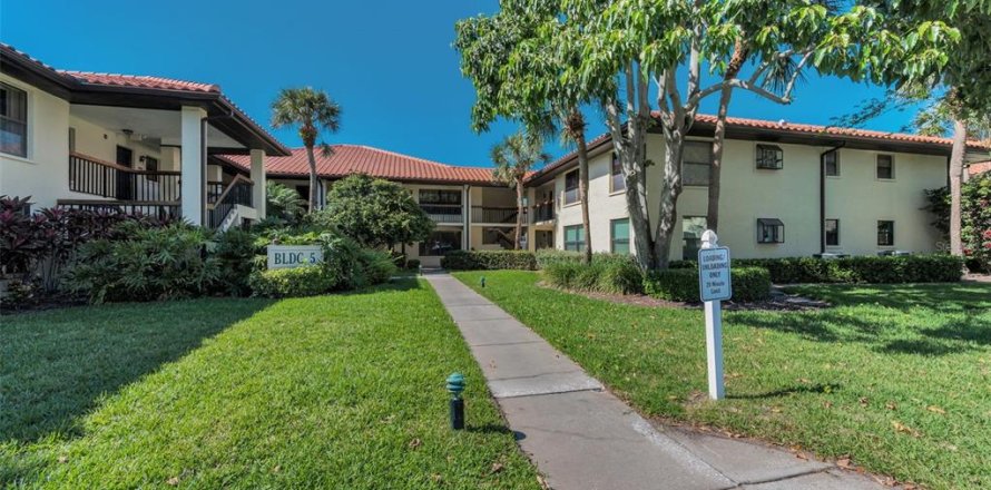 Condo in Clearwater, Florida, 2 bedrooms № 1641005