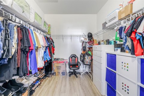 House in Homestead, Florida 3 bedrooms, 169.73 sq.m. № 1994079 - photo 19