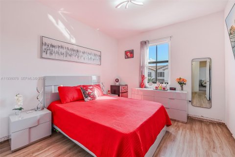 House in Homestead, Florida 3 bedrooms, 169.73 sq.m. № 1994079 - photo 21