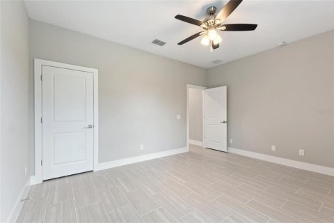 House in North Port, Florida 4 bedrooms, 185.8 sq.m. № 2285707 - photo 17