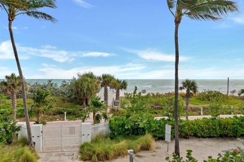 Купить кондоминиум в Майами-Бич, Флорида 2 спальни, 92.9м2, № 2007734 - фото 26