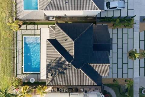 Villa ou maison à vendre à Miami, Floride: 4 chambres, 217.21 m2 № 1998422 - photo 24